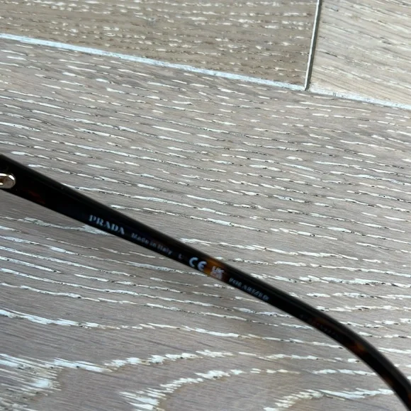 Prada Sunglasses - Picture 6 of 8